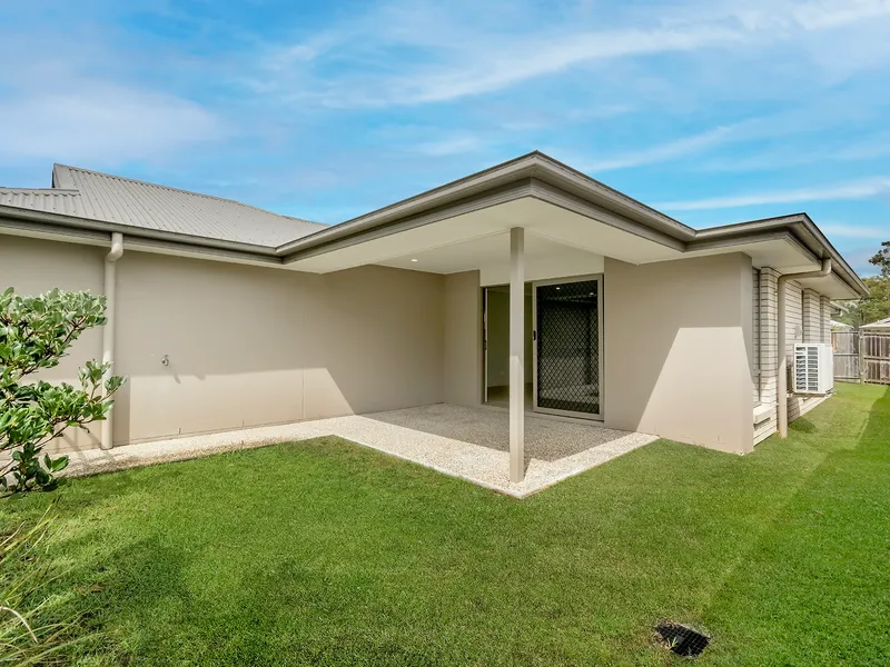 LIVE YOUR BEST LIFE IN MOONLIGHT!