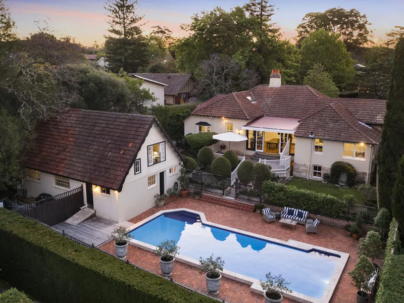 Classic beauty, privacy and refined elegance on a prestige 1945sqm