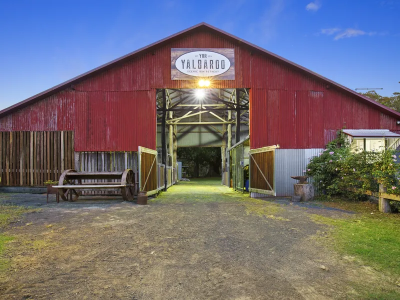 A Country Escape. 2 Cottages. 50 Acres on the Creek. Just Stunning!