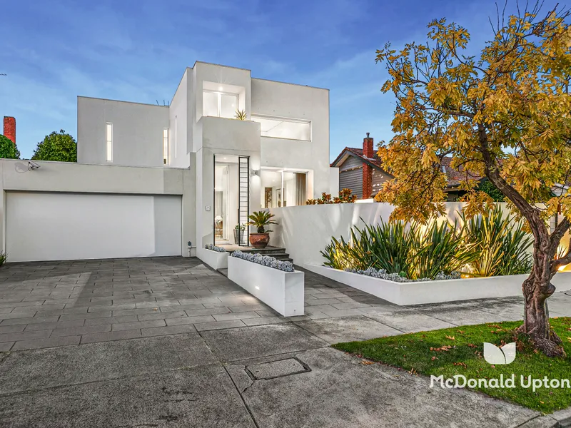 Spectacular Resort-Style Luxury