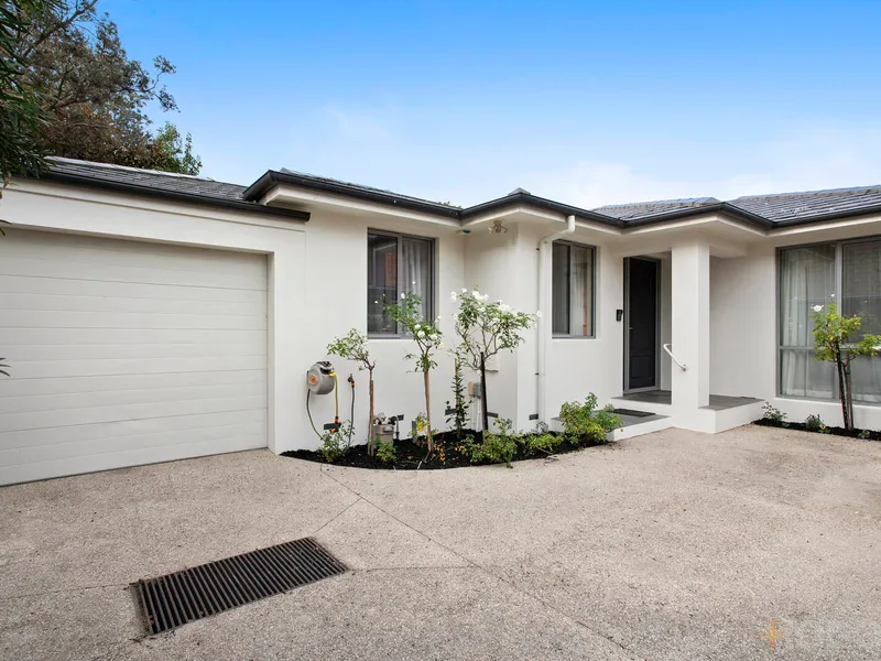 PEACEFUL RETREAT IN THE PERFECT POSITION