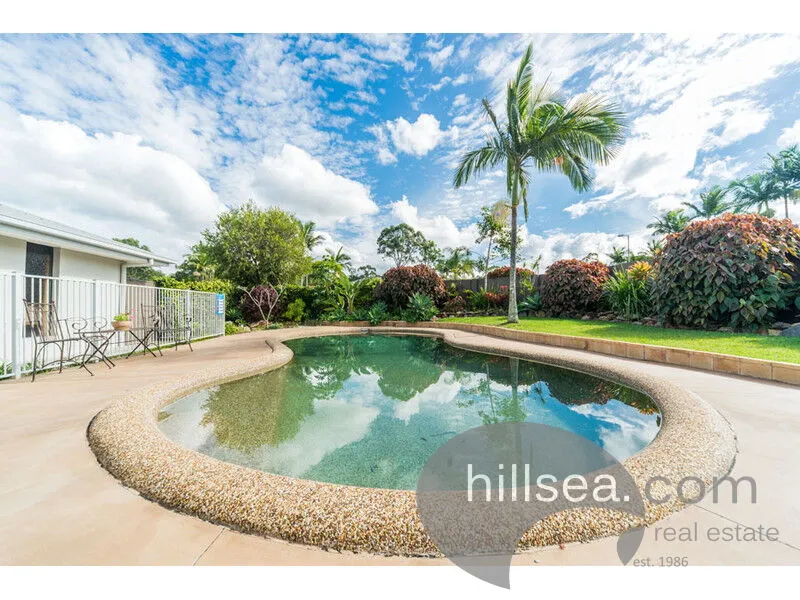 FAMILY HOME WITH POOL IN THE HEART OF HELENSVALE
