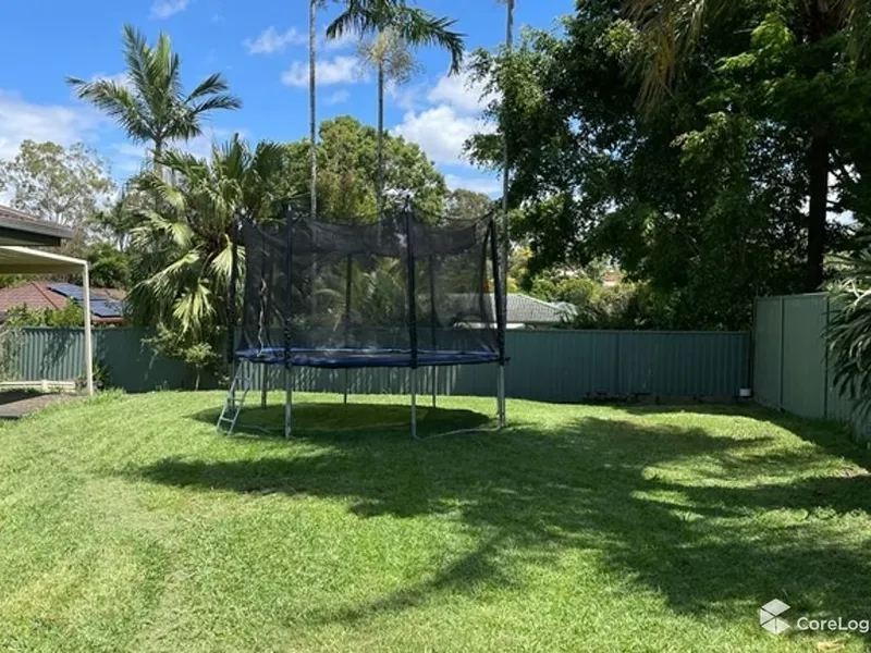 Top Value Home in Petrie