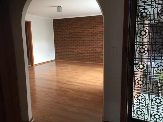 Extremely  spacious 2 bedroom unit