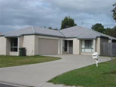 Great Family Home - Close To Schools