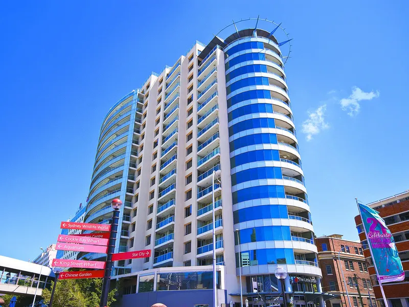 RENOVATED & FURNISHED APARTMENT WITH A STRIKING VIEW!