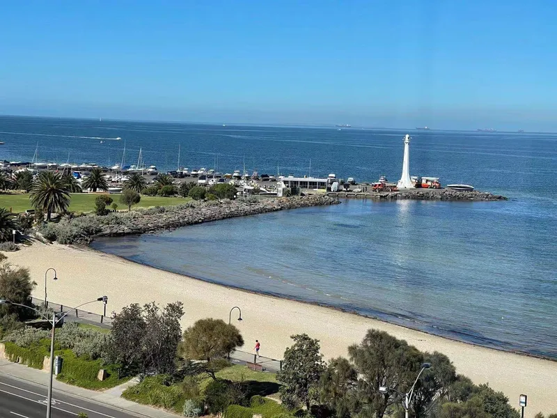 Iconic Bayside Living With Magnificent Bay Views!