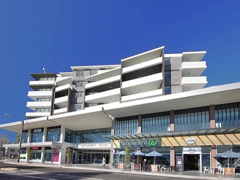 2 BEDROOM UNIT IN PRIME LOCATION - AVAILABLE 17-04-2021 - FIRST WEEK FREE PERIOD!