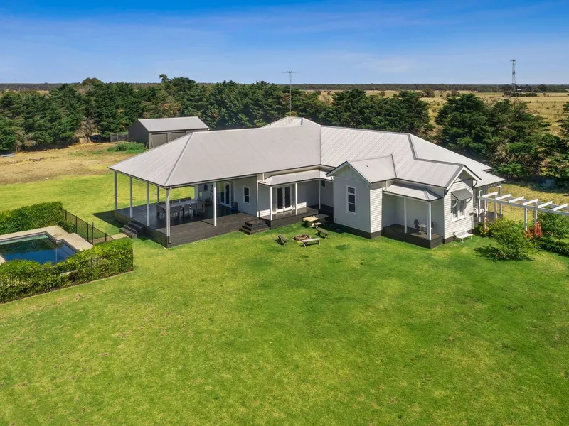 A Private Family Oasis