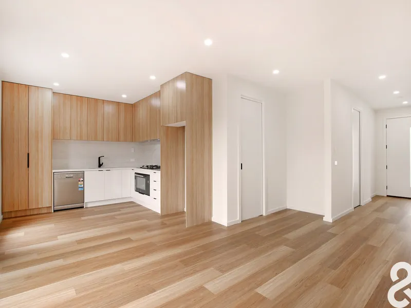 BRAND NEW 3 Bed townhouse in convenient location !! Private Viewings are welcome