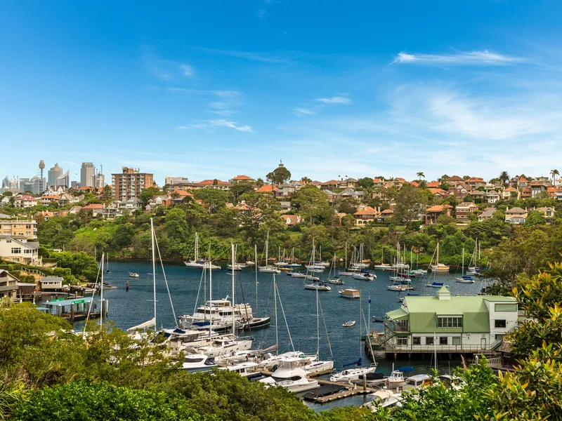 Great Views Over Mosman Bay