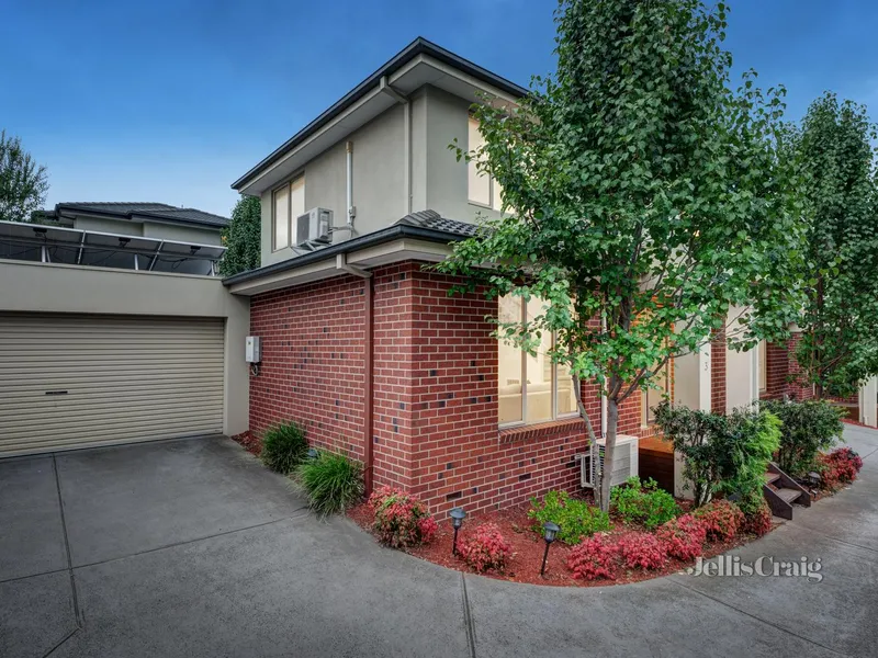Box Hill High zoned townhouse