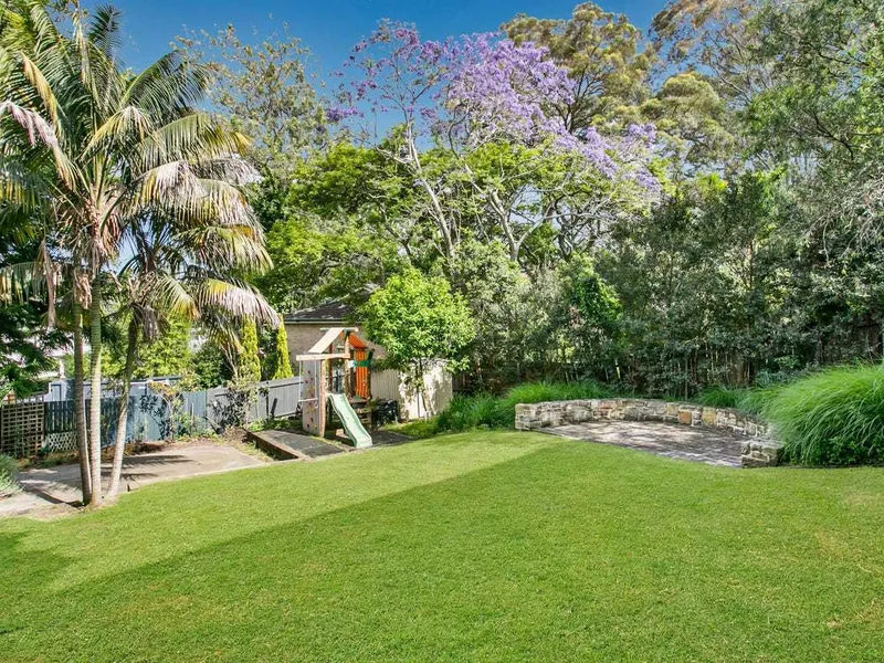 Stunning Split Level Family Home With Beautiful Leafy Outlook