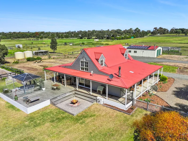 A Country Haven On Approx. 9.1 Acres!