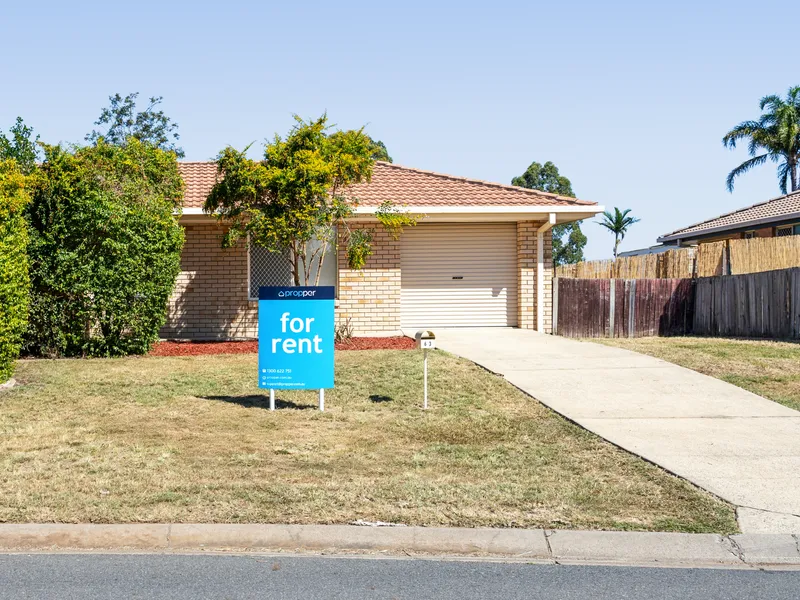 Three bedroom family home on oversized 800m2 block!