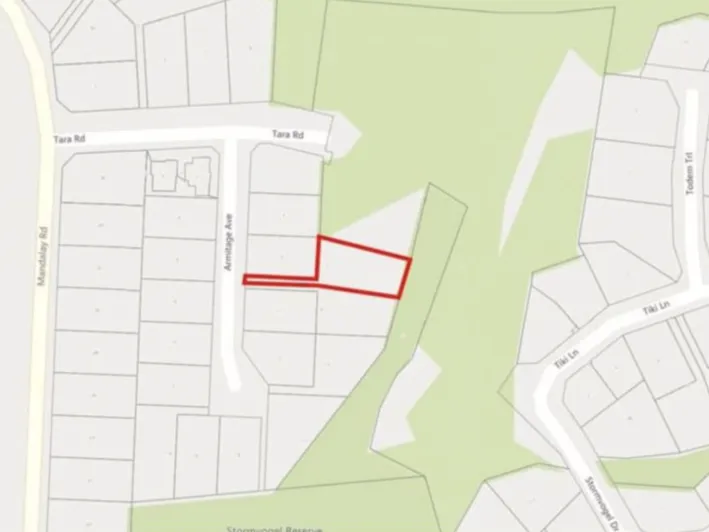 Private elevated vacant land