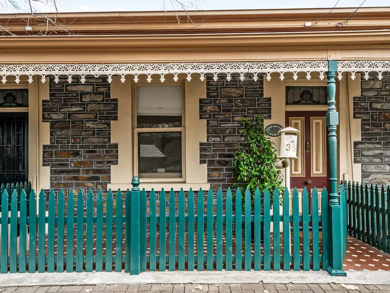 Chic Norwood Cottage: Where Timeless Charm Meets Modern Luxury