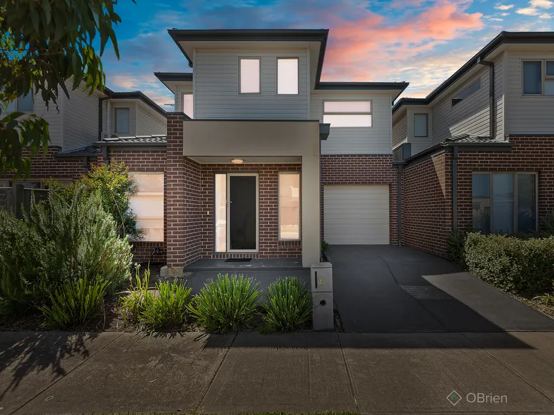 Lovely & neat low maintenance living