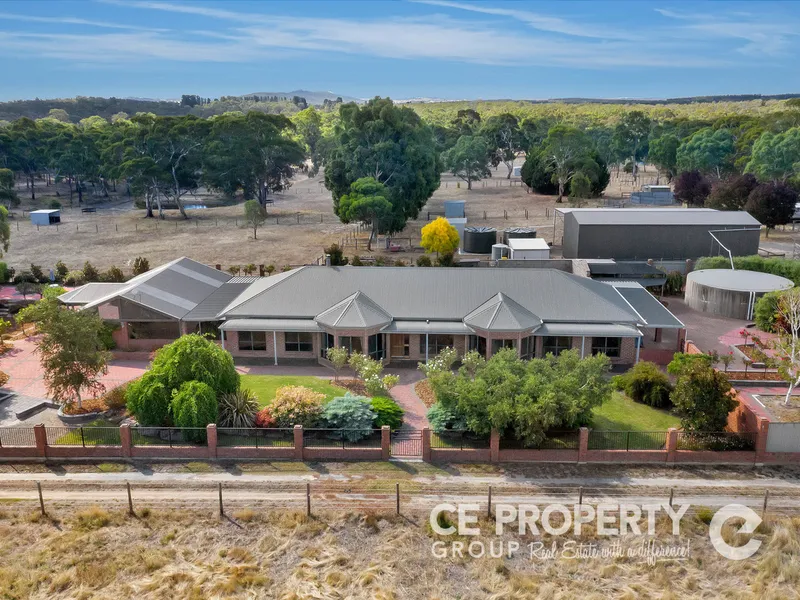 'Willow Ridge’ - Luxury Lifestyle Property