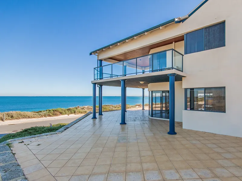 STUNNING COASTAL SUNSETS FOR EVER YOUR DREAM HAS COME TRUE