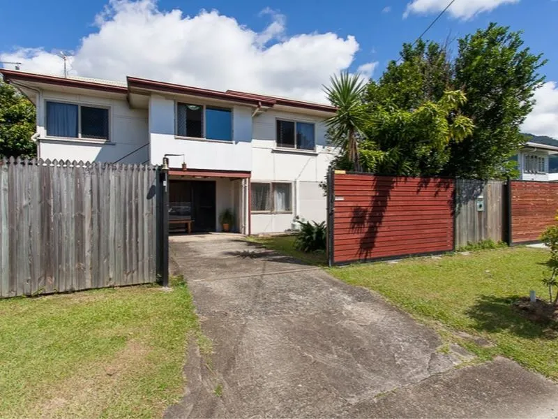Location, Location, Location - Fantastic Opportunity -  Zoned Res 3