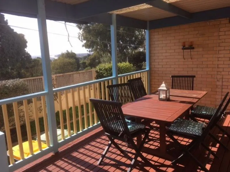 F/FURN BEACH HOUSE IN MARINO