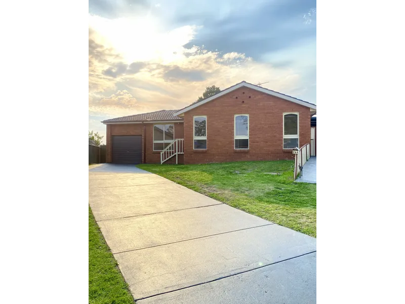 Tidy Three Bed House in Minto!