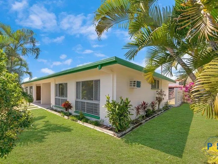 NEAT AND TIDY DUPLEX
