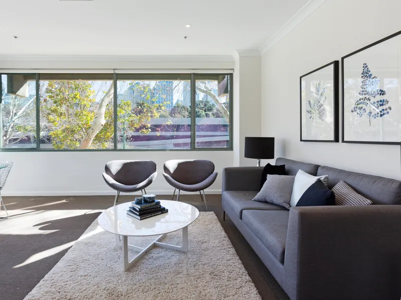 Exceptional 1 Bedroom in a Prized Building 