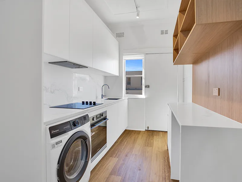 Stunningly renovated 2 bedroom apartment