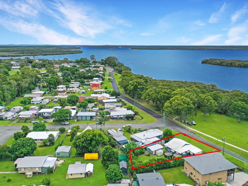 By the sea-Invest or Nest- What a beauty