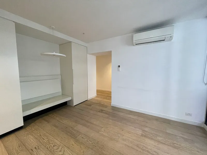 2 Bedroom Apartment in the heart of CBD