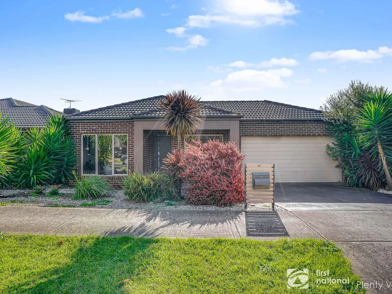Walking distance to Middle Gorge train Station, Marymede!