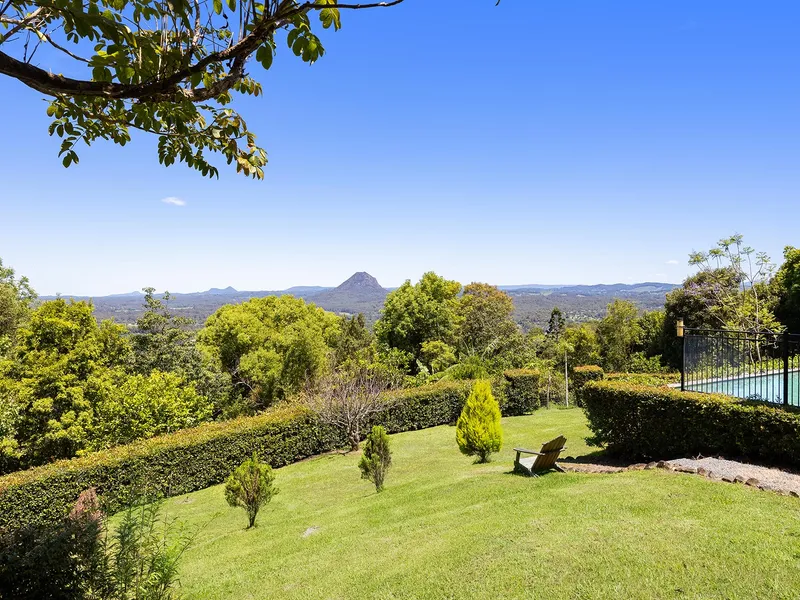 Breathtaking Mountain Views, Beautiful Character Home, 31.8 acres of Stunning Bushland