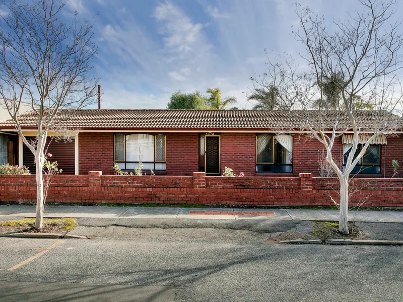 Rare Earth  445 sq.m.- Wonderful Location - Build, Invest, Renovate!  Opportunity to rent if not ready to build or renovate!