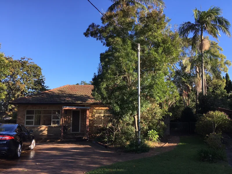 Great location - Large light and open spaciously refurbished home