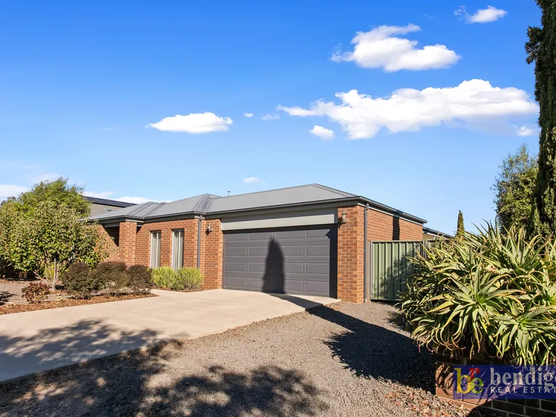 Meticulous Home - 3 Bedrooms + Study on 904m2