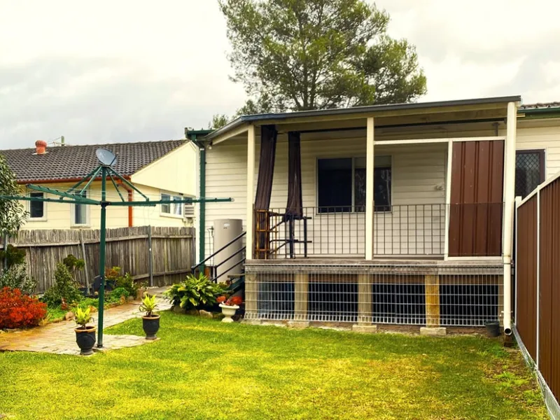Neat and Tidy One Bedroom Flat!