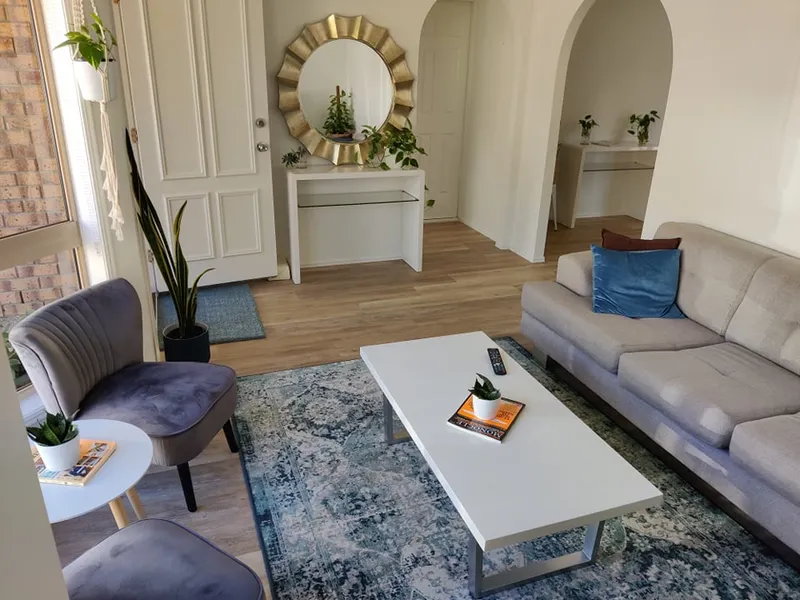 Room for rent in a sharehouse - Eden's Landing