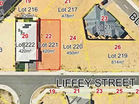 NEW LISTING - Large 420sqm lot with 14m front & rear rectangular block. Act quick it will not last!