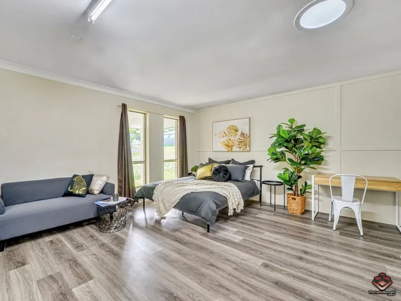 FURNISHED + ALL BILLS + WIFI INCLUDED