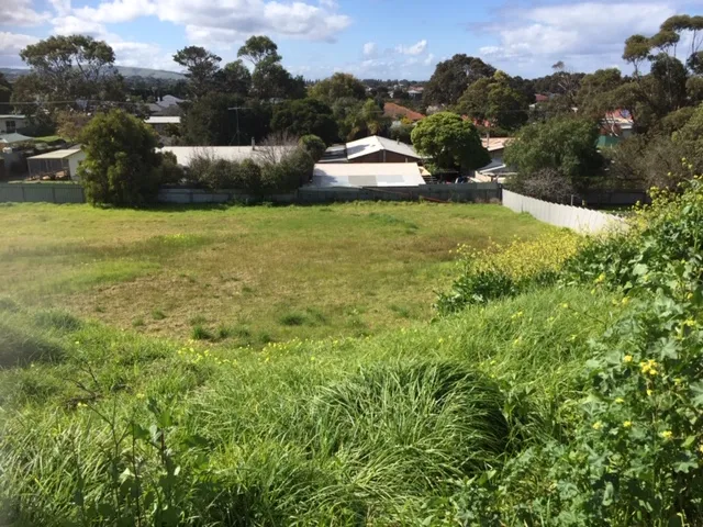 GREAT LOCATION , PRICED TO SELL QUICKLY  $102,950 [ APPROXIMATELY 712M2 ]   MAKE AN OFFER TODAY 