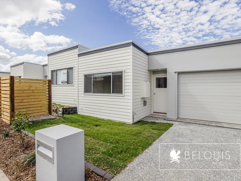Cosy Home With a Park Across the Road!