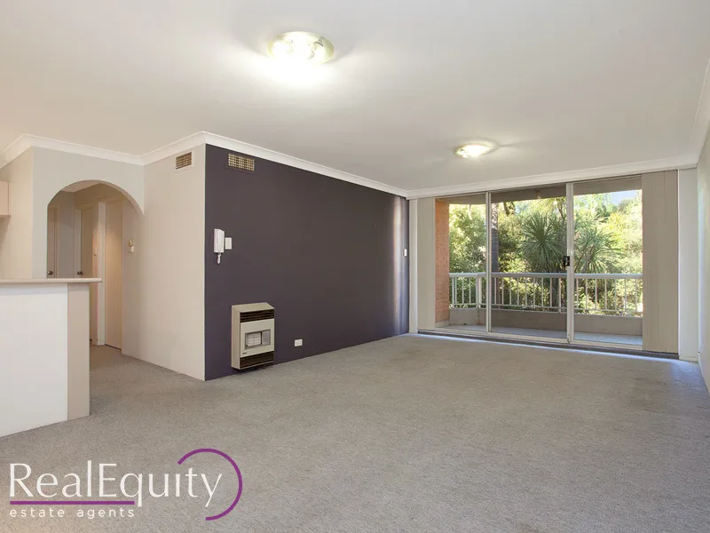 Well Maintained Unit in a Convenient Location