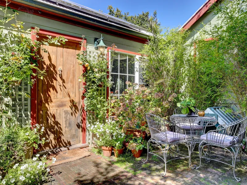 Historic Stirling Property