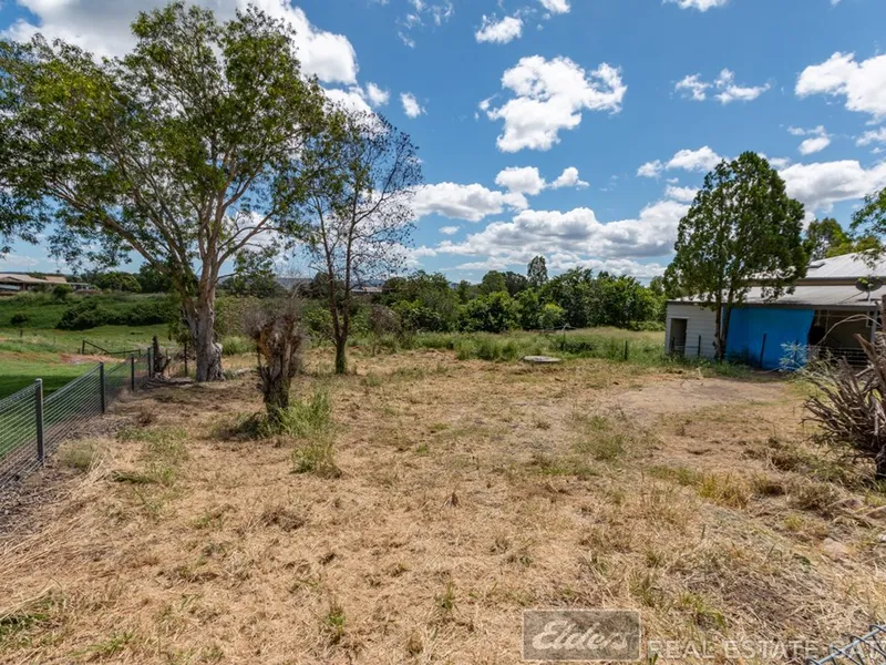 938 SQUARE METRE BLOCK CLOSE TO SCHOOLS