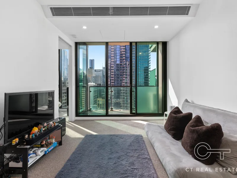 Prime Investment Opportunity: 2-Bedroom Apartment in Melbourne CBD