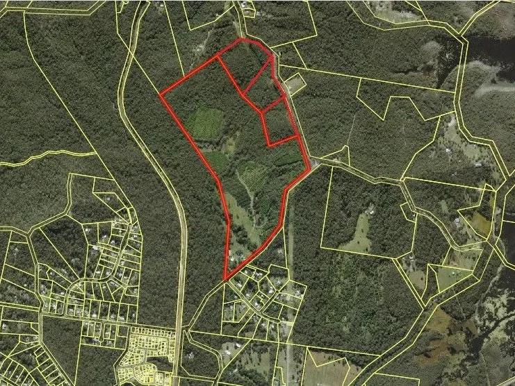 AN IDEAL COUNTRY RETREAT WITH DEVELOPMENT OPPORTUNTIES  - 65Ha / 160 Acres (4 Titles)