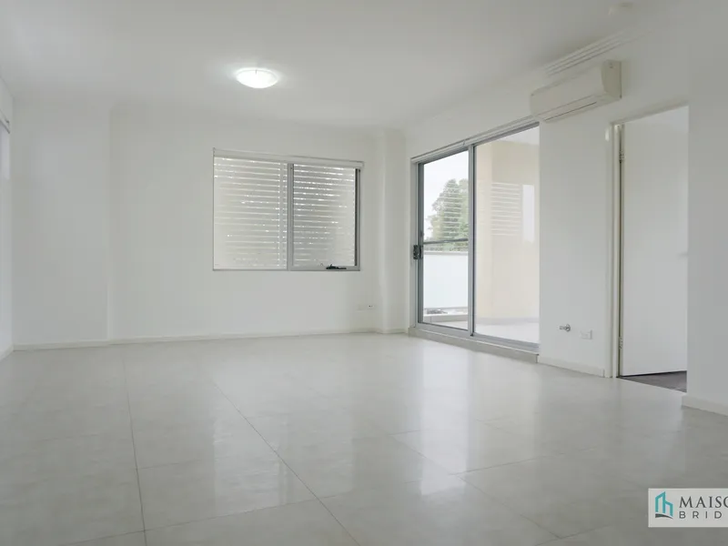 Immaculate 2 Bedroom with 1 Study Area Apartment