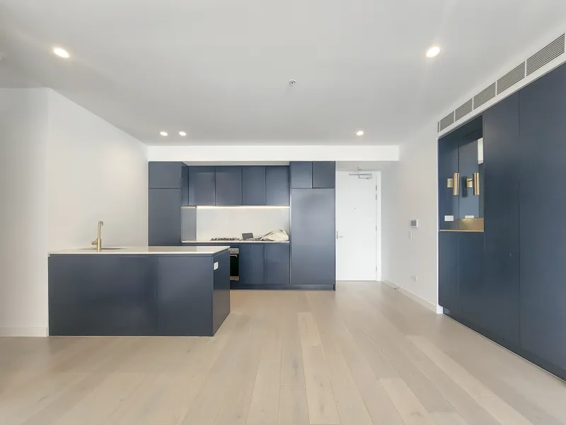 PRIME LOCATION 2 BEDROOM APARTMENT